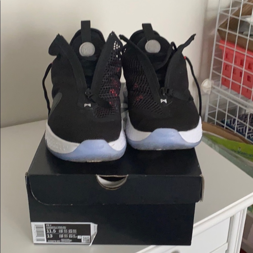 Nike PG 4